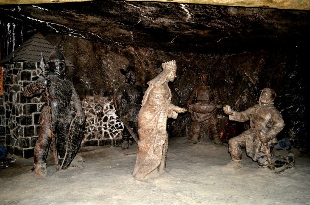 underground salt mine in Poland, legend, stories in stone, stories in salt, statues, underground salt mine in Poland, Krakow, sculptures made of salt