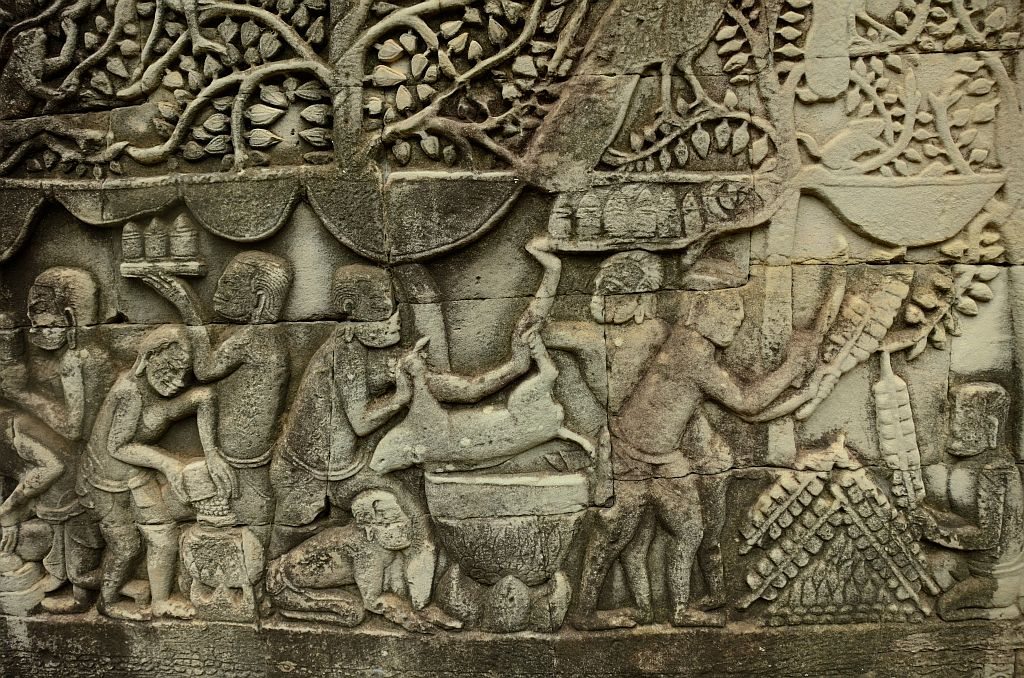 Bass reliefs Bayon Angkor Thom, Khmer social life