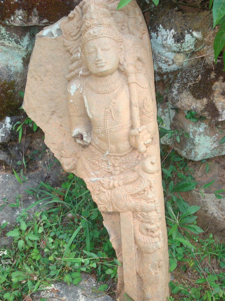 Angadi, sculpture, Hoysalas