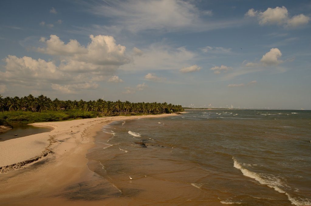 The beach from the Vattakottai fort