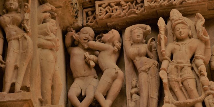 erotic sculptures of Khajuraho