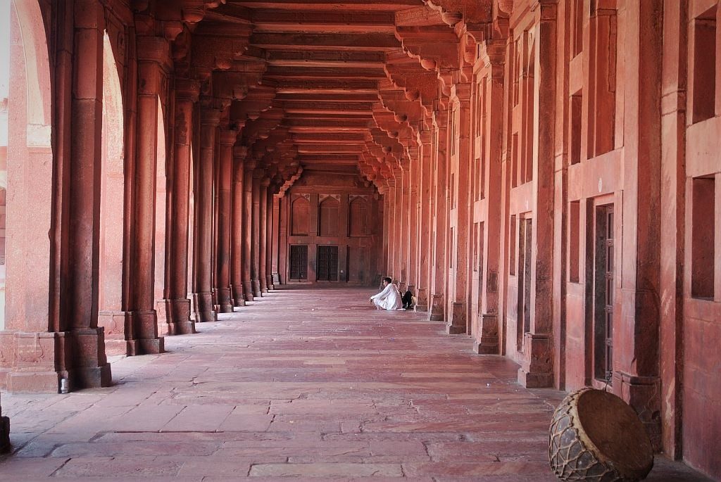 places to visit in Fatehpur Sikri, history of Fatehpur Sikri, Agra to Fatehpur Sikri distance