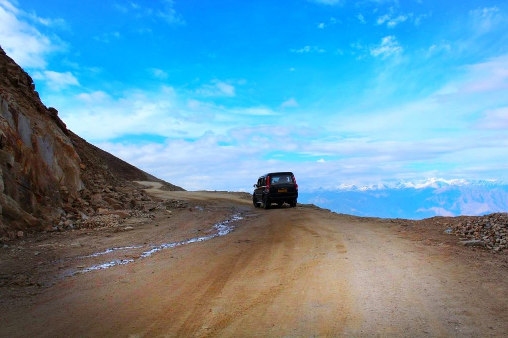 Travel to Leh ladakh, tourist attractions in Leh Ladakh