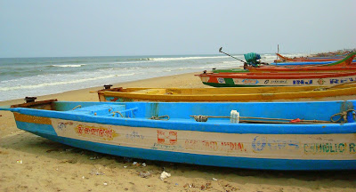Memories of Madras Chennai, photos of boats on Marina Beach Chennai,