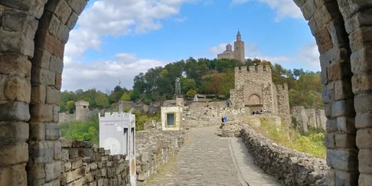 Fortresses & Castles in Bulgaria - Archaeology Travel