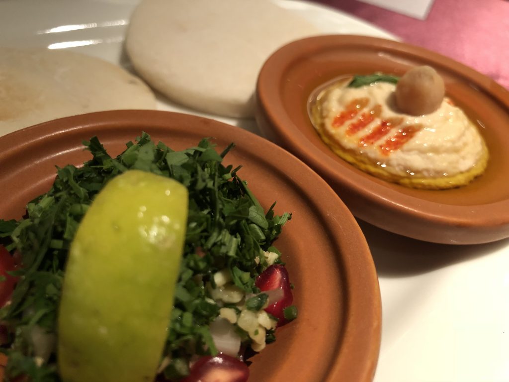 international cuisine, hummus, lebanese cuisine